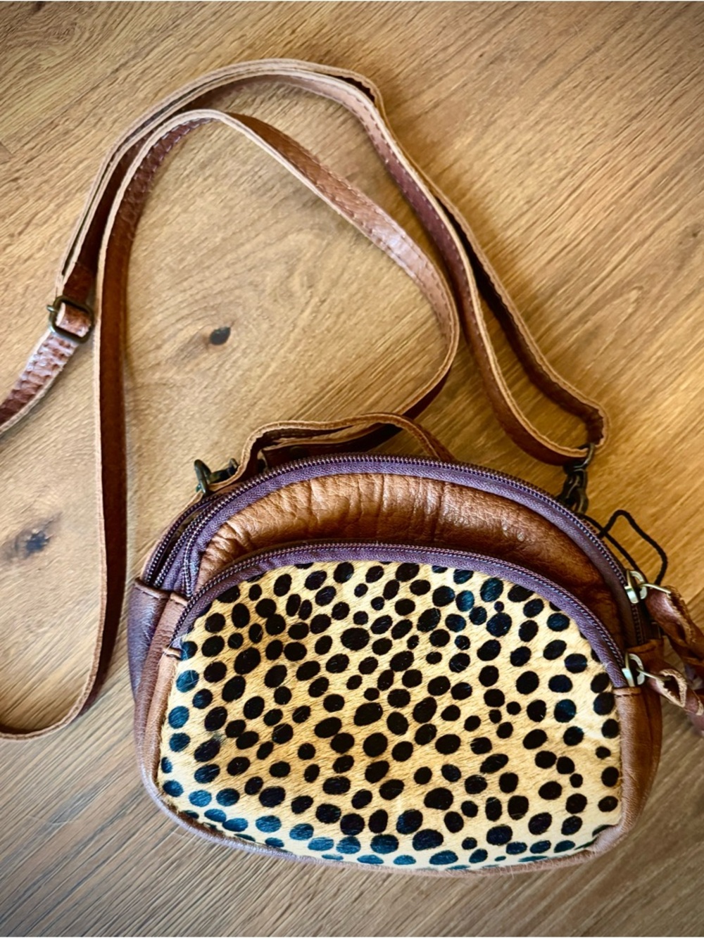 American Darling Brown Leather Crossbody Bag with Leopard Print Front - Picture 7 of 13